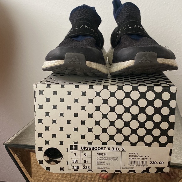 Adidas Ultra Boost by Stella McCartney Size 7 - Picture 2 of 9